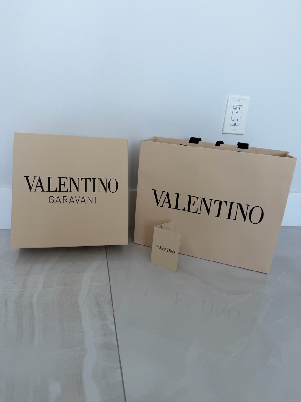 Valentino Garavani Square Shoe Box Gift Box Shopping Bag Receipt Holder Tissue+